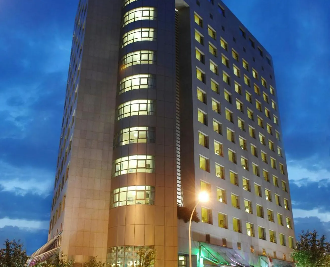**** Szálloda Four Points By Sheraton Le Verdun Bejrút Libanon