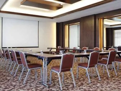 Four Points By Sheraton Le Verdun Beirut 4*,